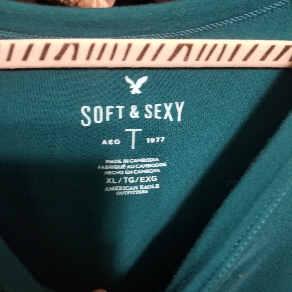 Shirt - Picture 2 of 3